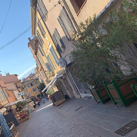 Appartement Centre Ville St Maxime, Plage A Pied Sainte-Maxime Exterior photo