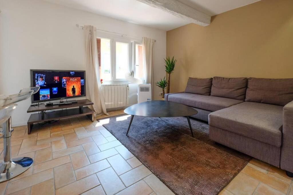 Appartement Centre Ville St Maxime, Plage A Pied Sainte-Maxime Exterior photo